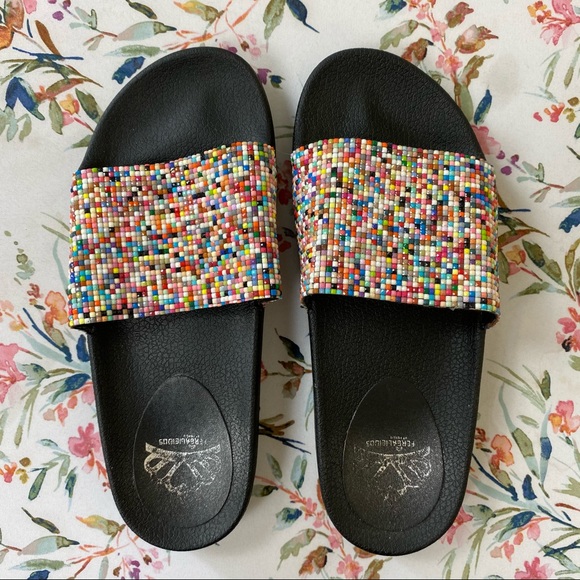 Fergalicious Kandace Slide Sandal Size 7 - Picture 5 of 11